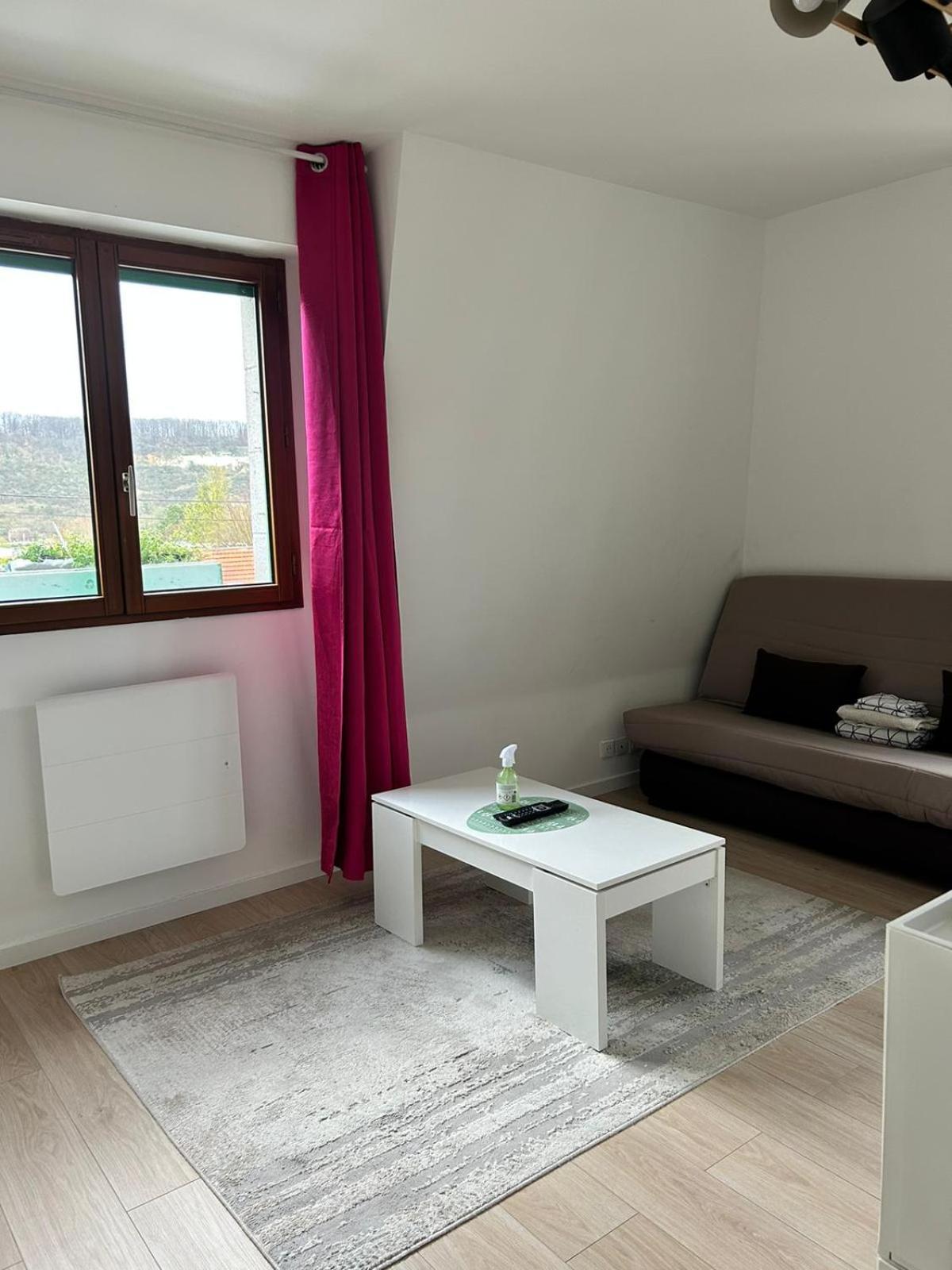 31 Apartment *